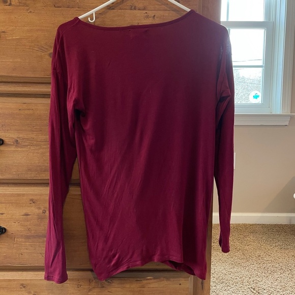 Old Navy Long Sleeve - Picture 2 of 2